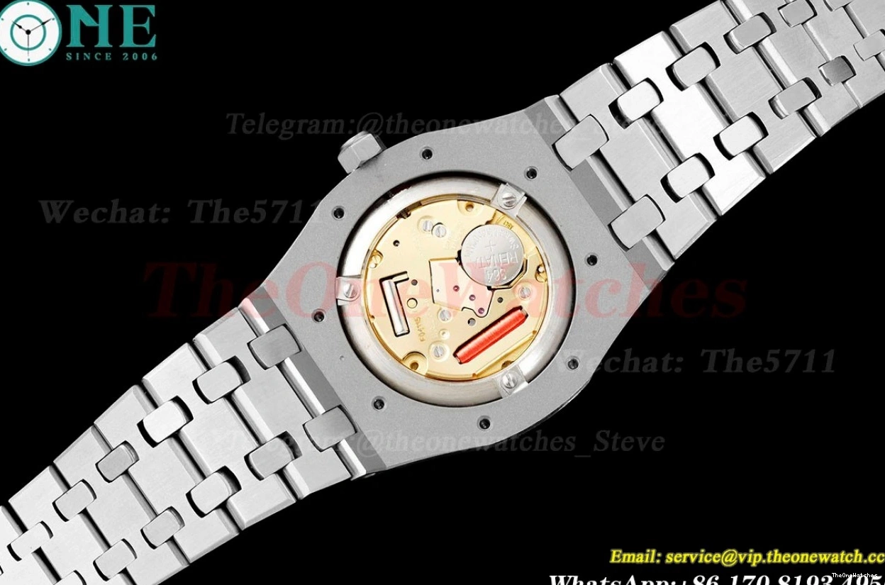 Ladies 33mm Quartz Royal Oak Black SS SS Swiss Dial 8F 0501